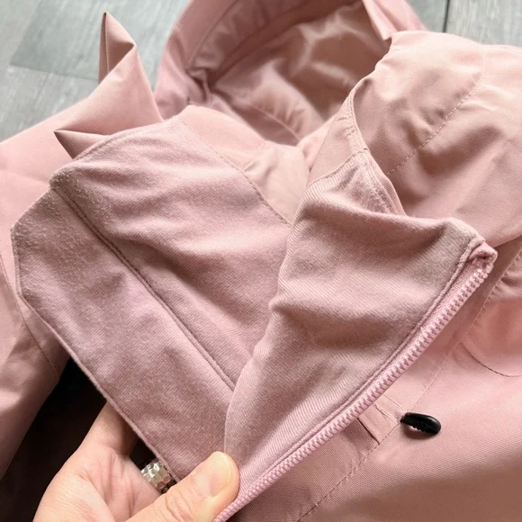 BURTON Pillowline GORE-TEX 2L Anorak Jacket Men’s M Powder Blush - Picture 9 of 16